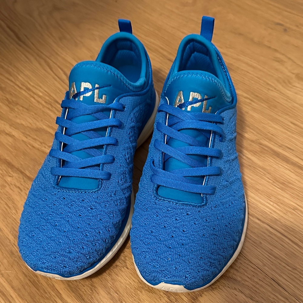 APL Vibrant Blue Athletic Shoes
